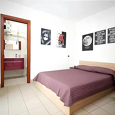 La Five * Rome
